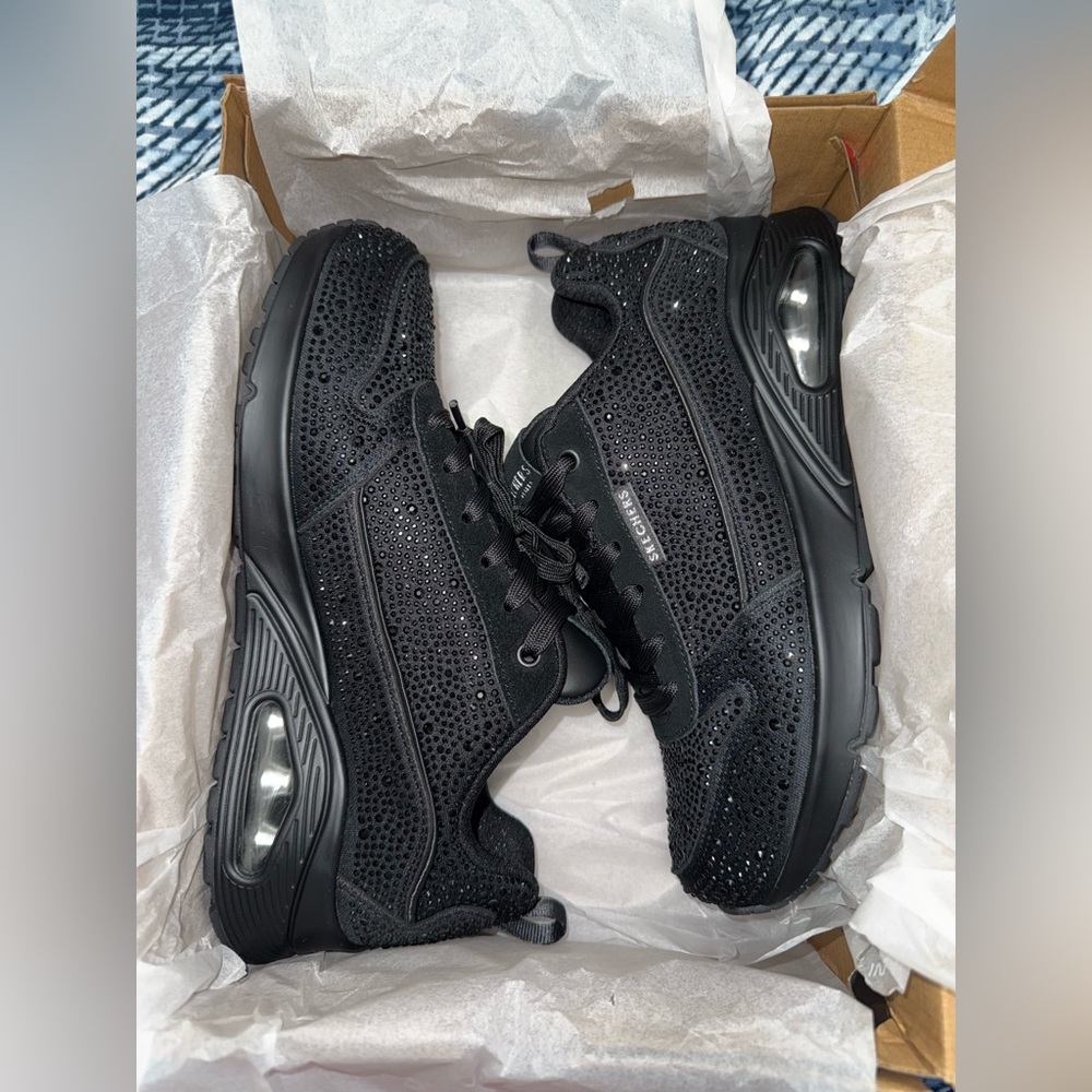 Skechers Uno - World of Gems